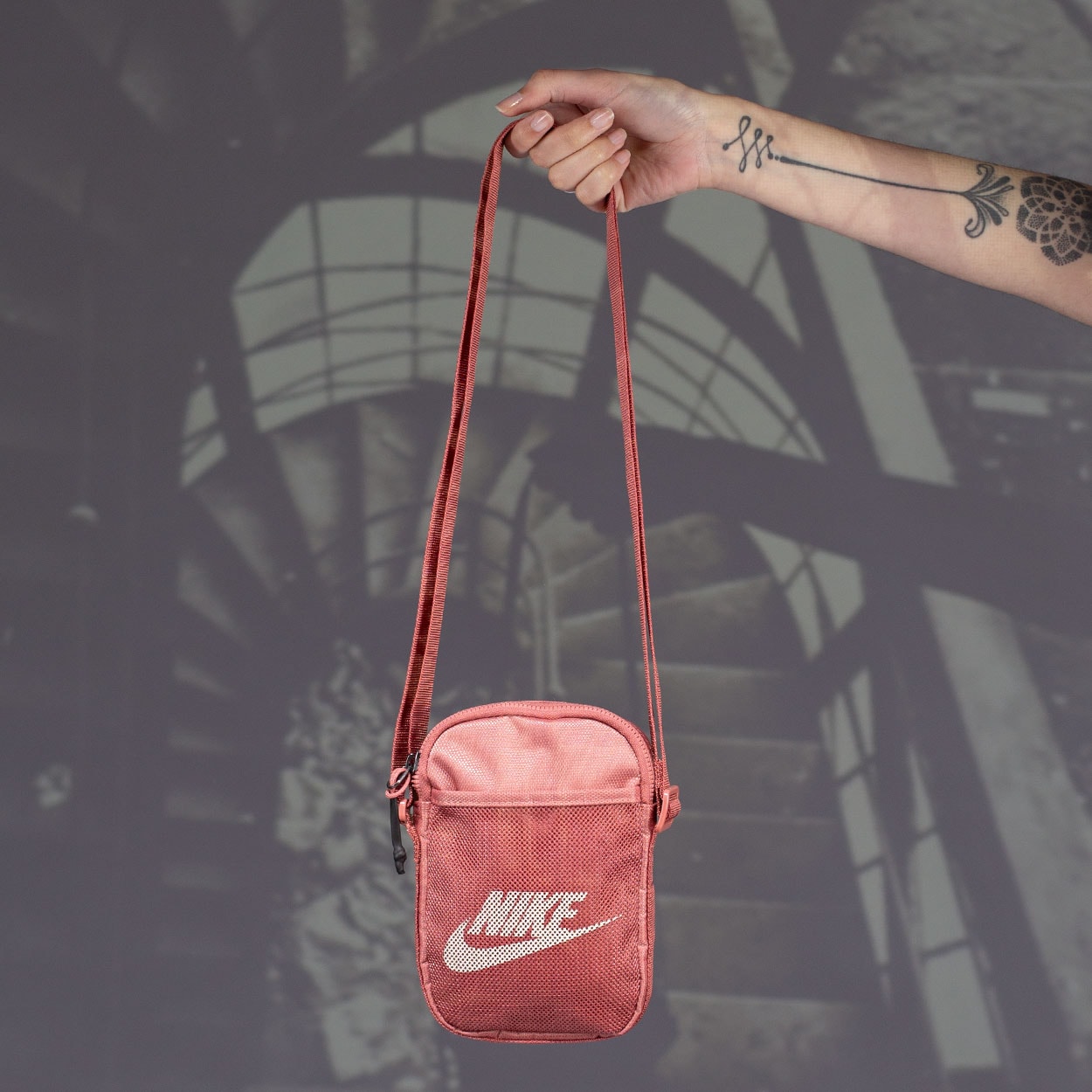 breast cancer moletom com capuzs nike