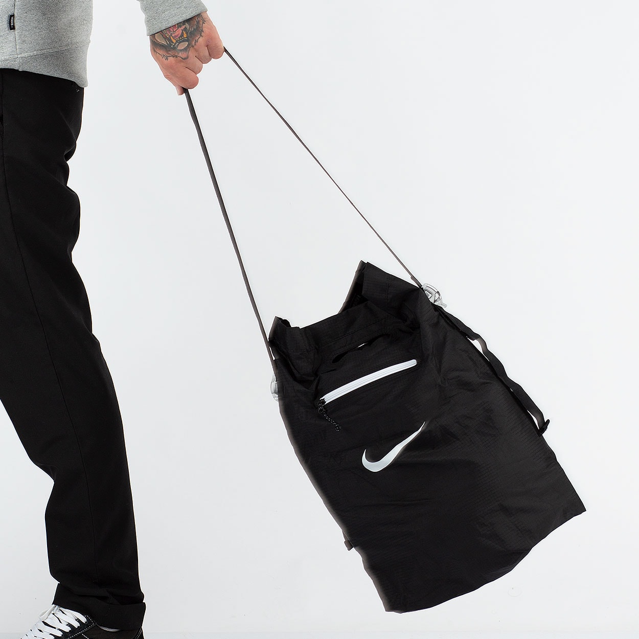 Nike tote best sale