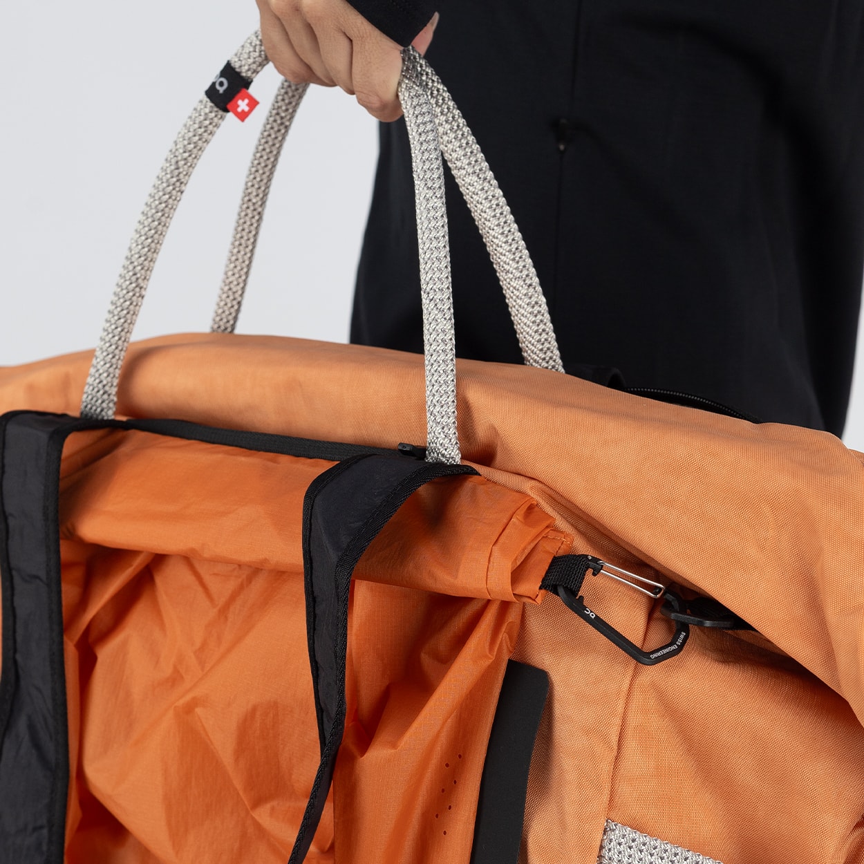 Bolsa On Track Pack 40L Elite Desert Glow 2UE10171925