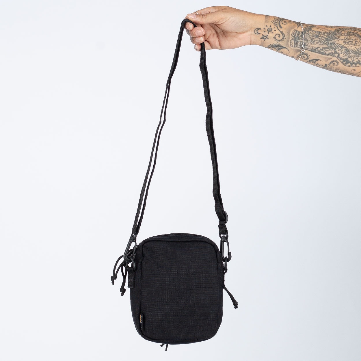 black vans bolsa