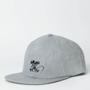 Boné Vans X Mickey 90Th Plane Crazy VN0A3HZAXH8 Boné Vans X Mickey 90Th Plane Crazy VN0A3HZAXH8