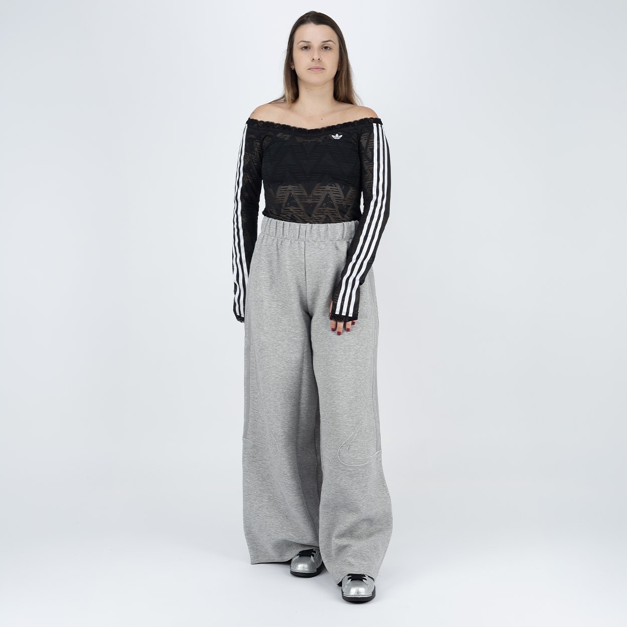 Calça adidas Pantalona Teamgeist Medium Grey Heather KC6422