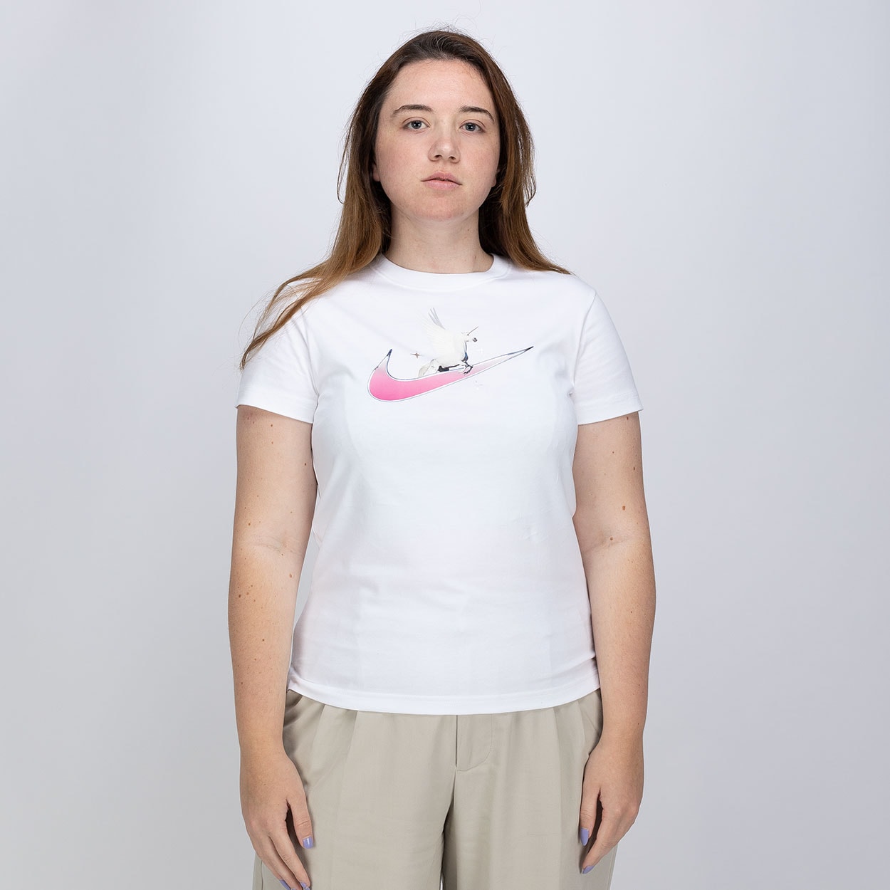 Nike store tee white