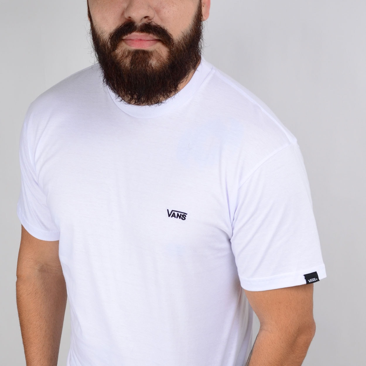 camiseta vans basica