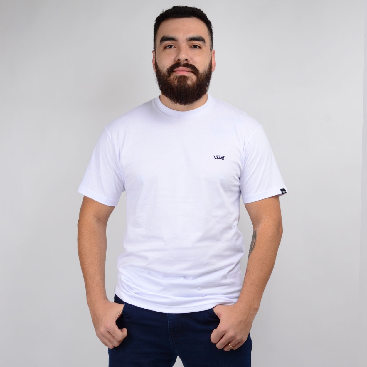 camiseta vans basica