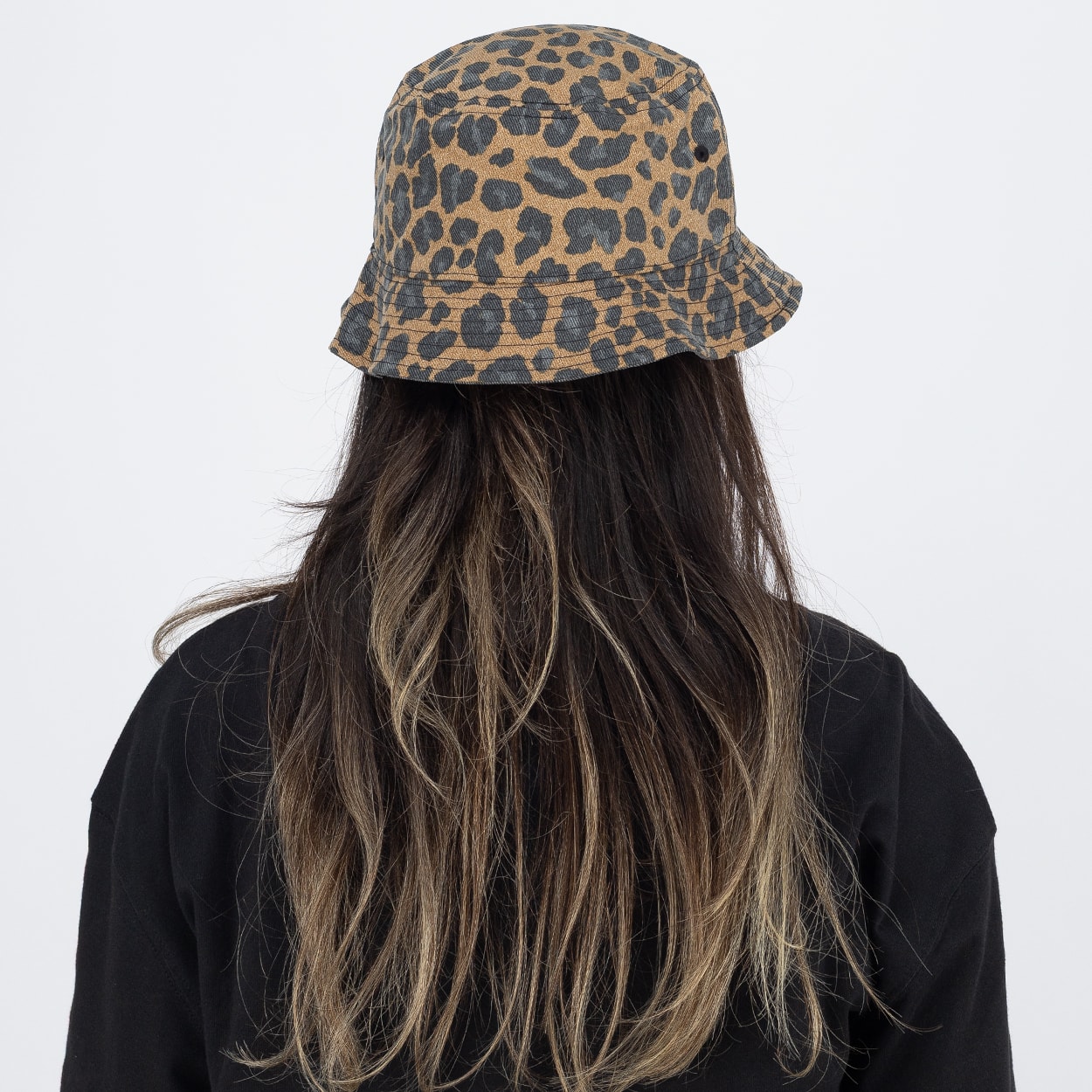 Chapéu adidas Leo Bucket Bronze Strata Black JX0603