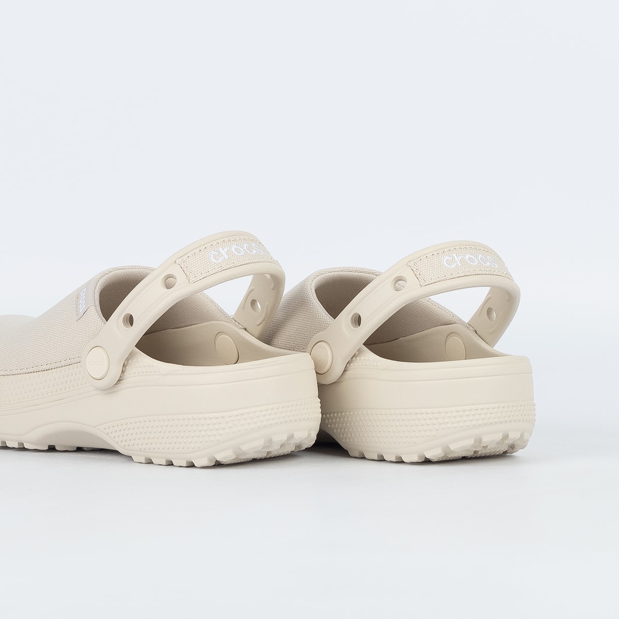 Clog Crocs Classic Crafted Stucco 211354-160