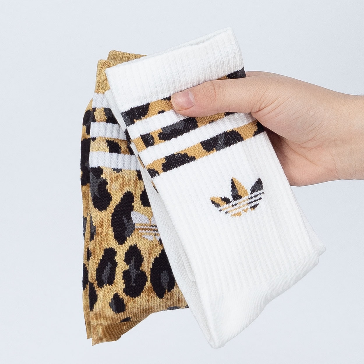 Meia adidas Leo Crew Bronze Strata Black JV7855