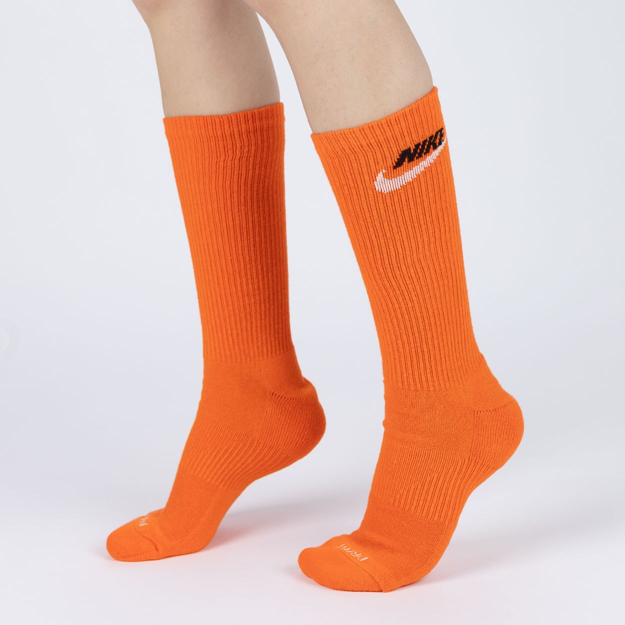 Meia nike hot sale laranja