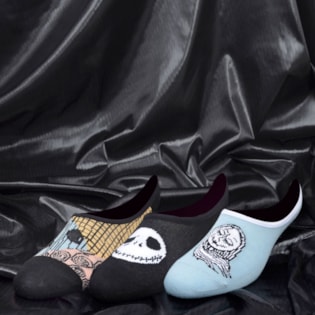 Meia Vans Feminina The Nightmare Before Christimas Kit 3 Pares Sally And Jack Canoodles VN0A4CTZZTG Meia Vans Feminina The Nightmare Before Christimas Kit 3 Pares Sally And Jack Canoodles VN0A4CTZZTG