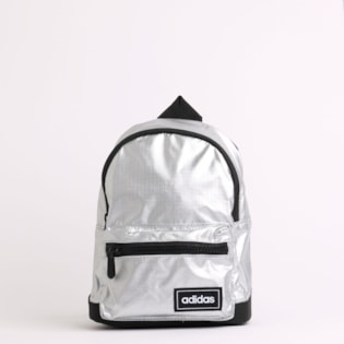 Mini Mochila Adidas CLSC XS MTLC Metallic Silver FM4334 Mini Mochila Adidas CLSC XS MTLC Metallic Silver FM4334