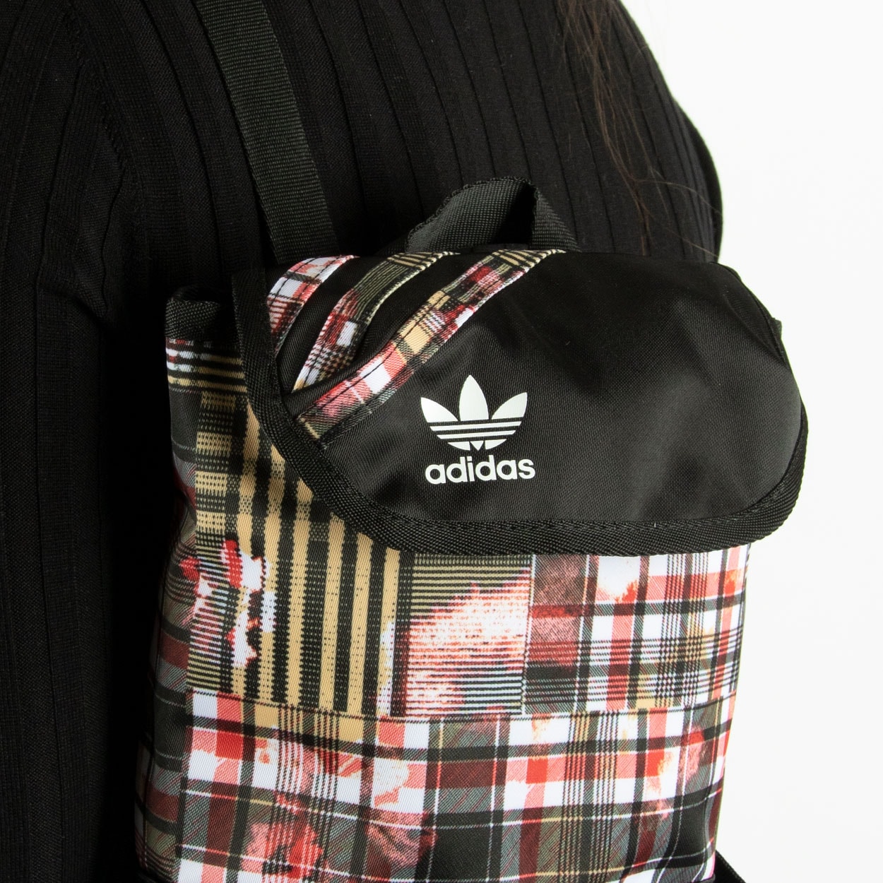 mochila da adidas mini