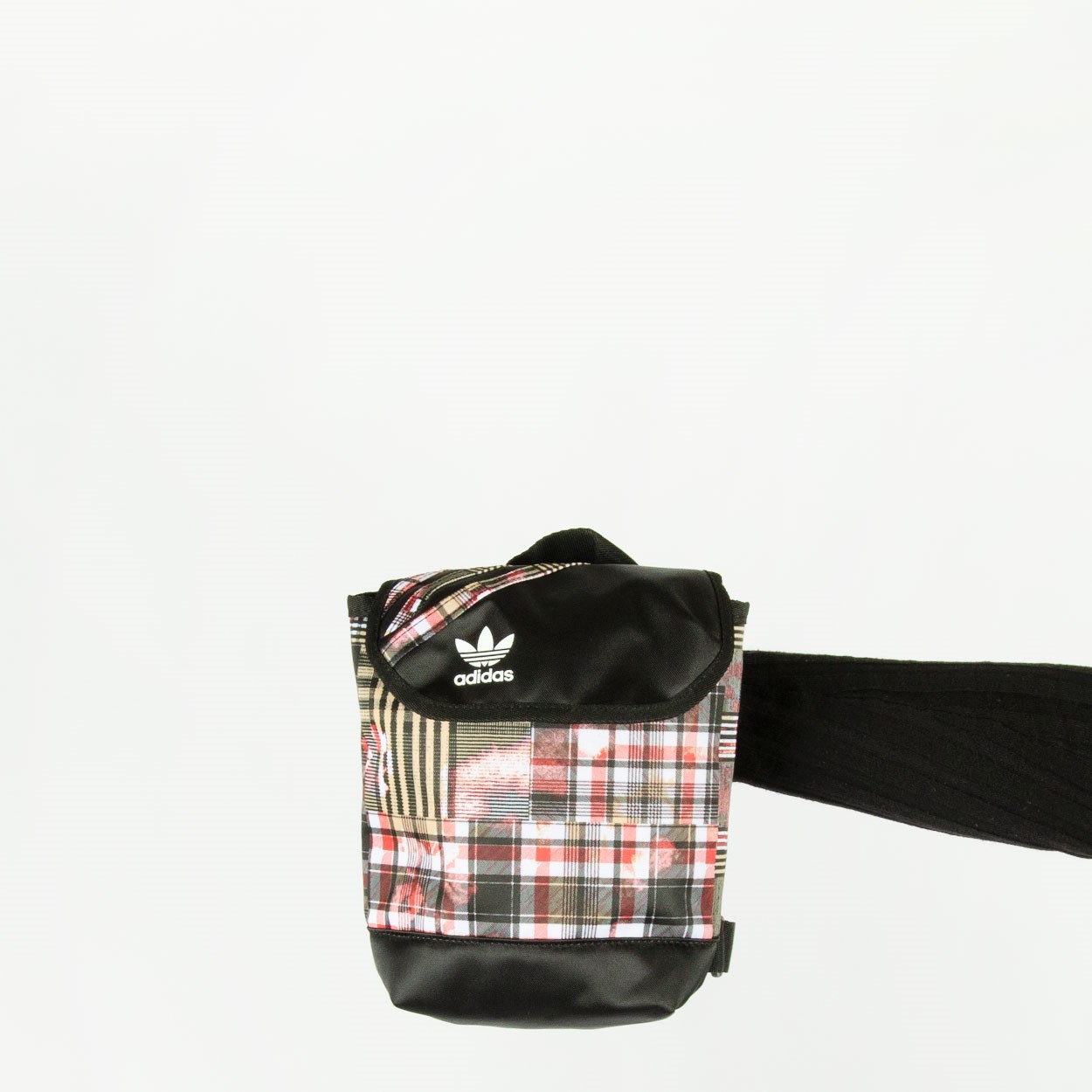 adidas tartan waist bolsa