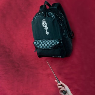 Mochila Vans Harry Potter Dark Arts Backpack Black Checkerboard VN0A47S1UXC Mochila Vans Harry Potter Dark Arts Backpack Black Checkerboard VN0A47S1UXC