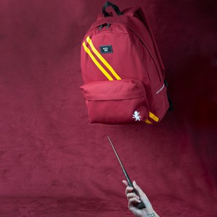 Mochila Vans Harry Potter Old Skool Gryffindor Port Royale VN0A3I6RSP3 Mochila Vans Harry Potter Old Skool Gryffindor Port Royale VN0A3I6RSP3