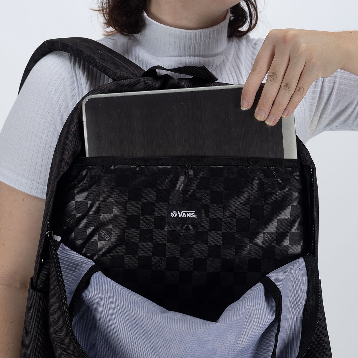 skoolieworks様ブラック Mochila Vans Old Skool Check Backpack Black Charcoal VN000H4XBA5