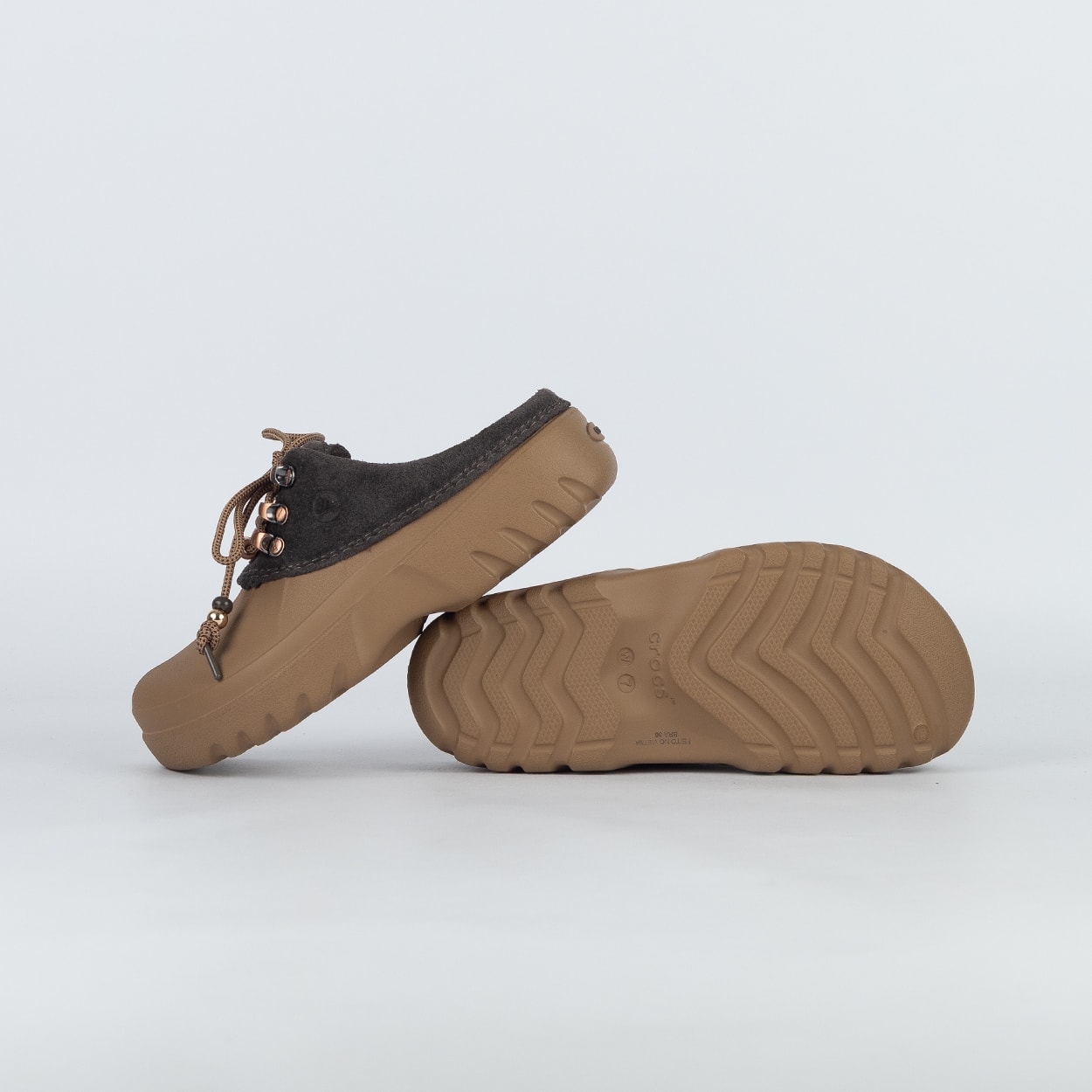 Mule Crocs Axle Suede Sepia Dark Cocoa 214137-2MV