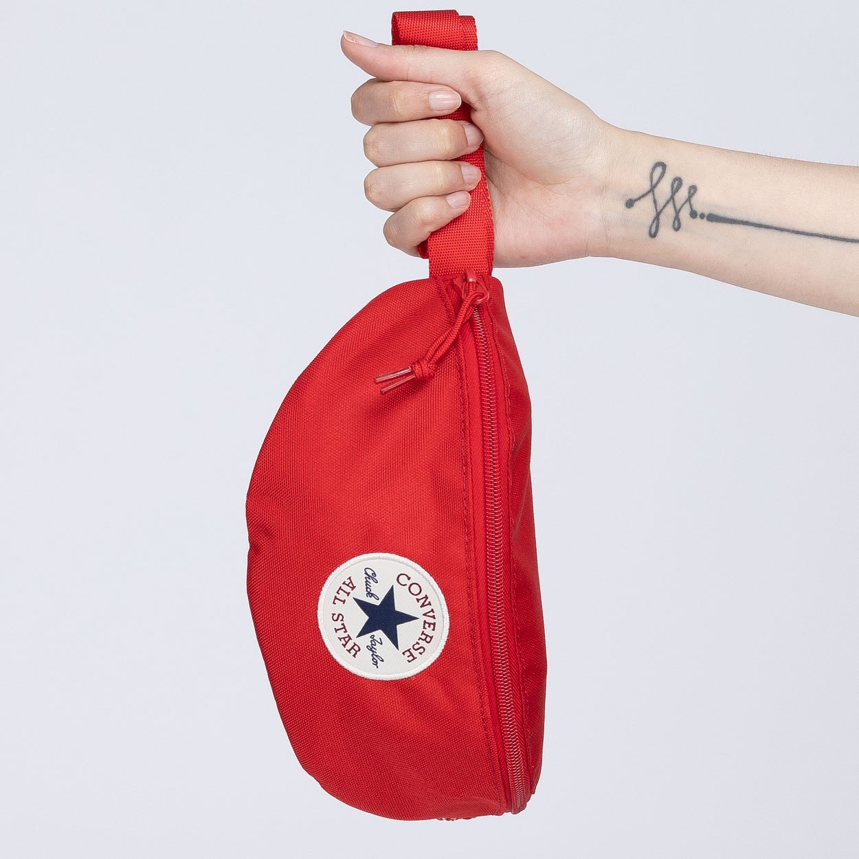 Converse sling bag online red