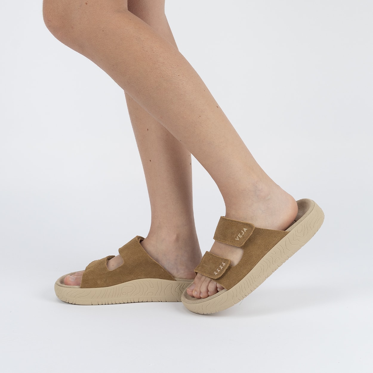 Sandália Veja Etna Suede Soft Tent Almond SA3220923