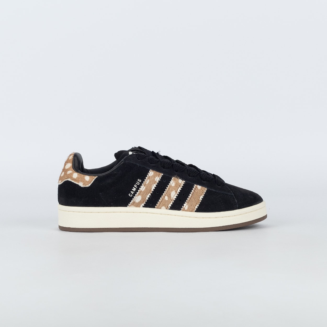 Tênis adidas Campus 00s Core Black Brown Desert Off White KJ7470