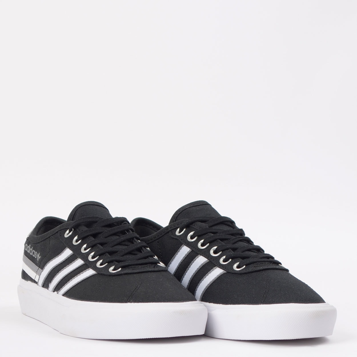 Tênis adidas Delpala Core Black Ftwr White FW4240 na Loja Virus 41