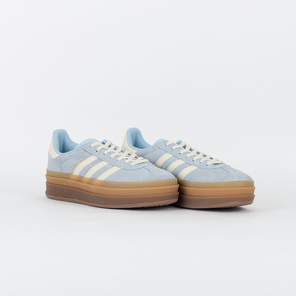 Tênis adidas Gazelle Bold Clear Sky Cream White JQ7776