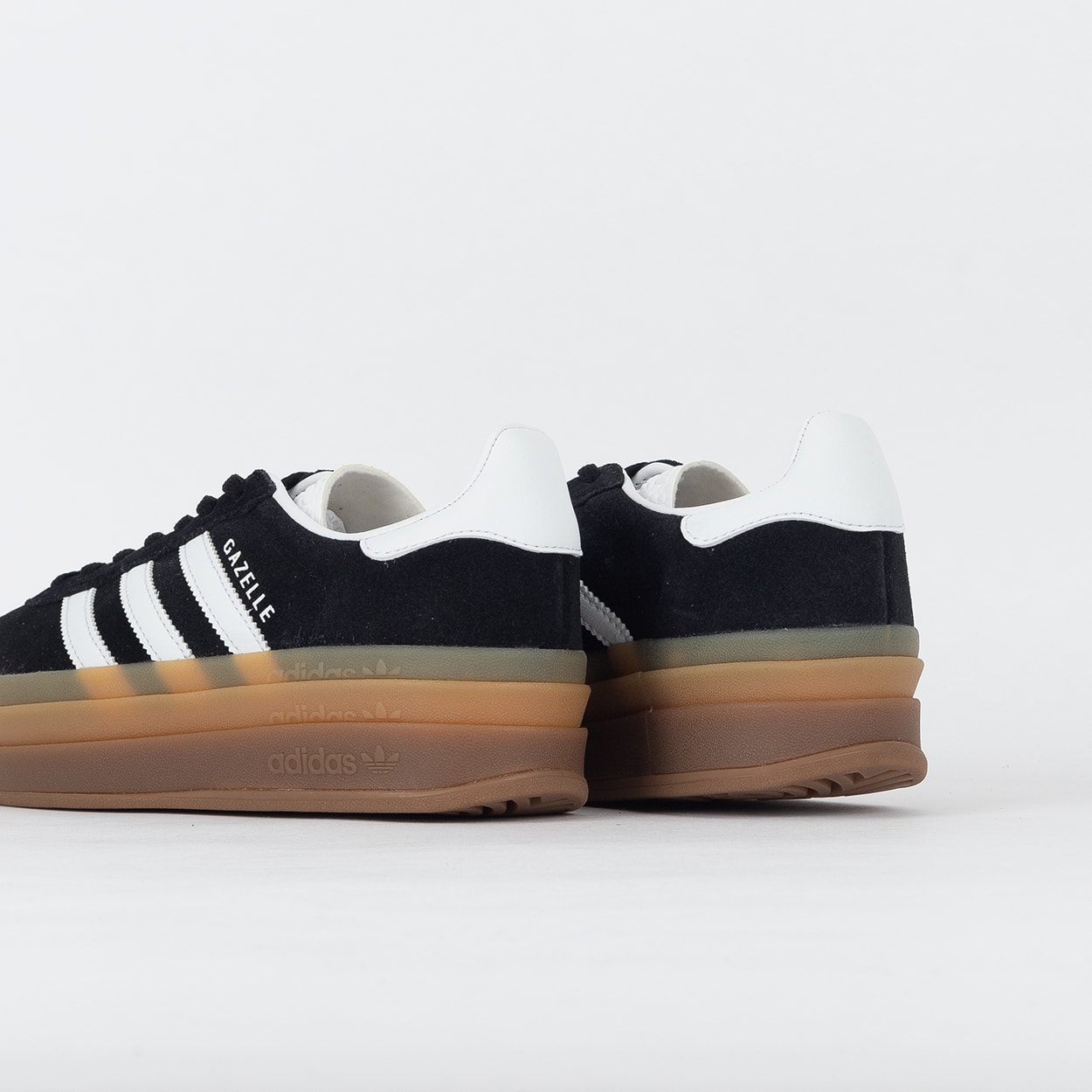 Tênis adidas Gazelle Bold Core Black White IE0876