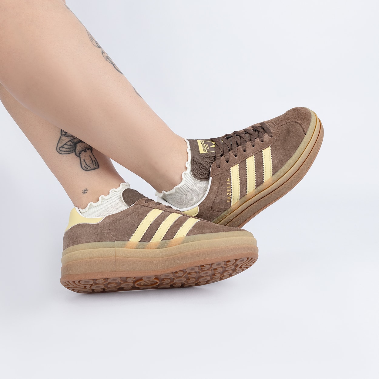 Tênis adidas Gazelle Bold Earth Strada Powder Yellow JI2697