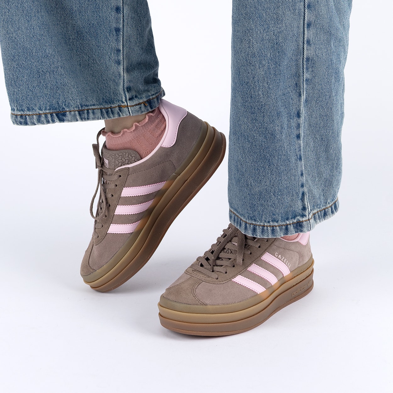 Tênis adidas Gazelle Bold Trace Brown JQ6436