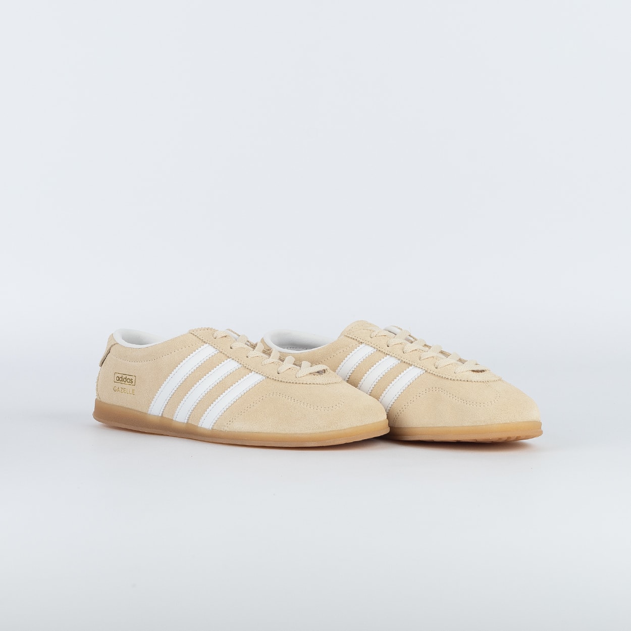 Tênis adidas Gazelle Lo Pro Sand Strata White Gum JR8889