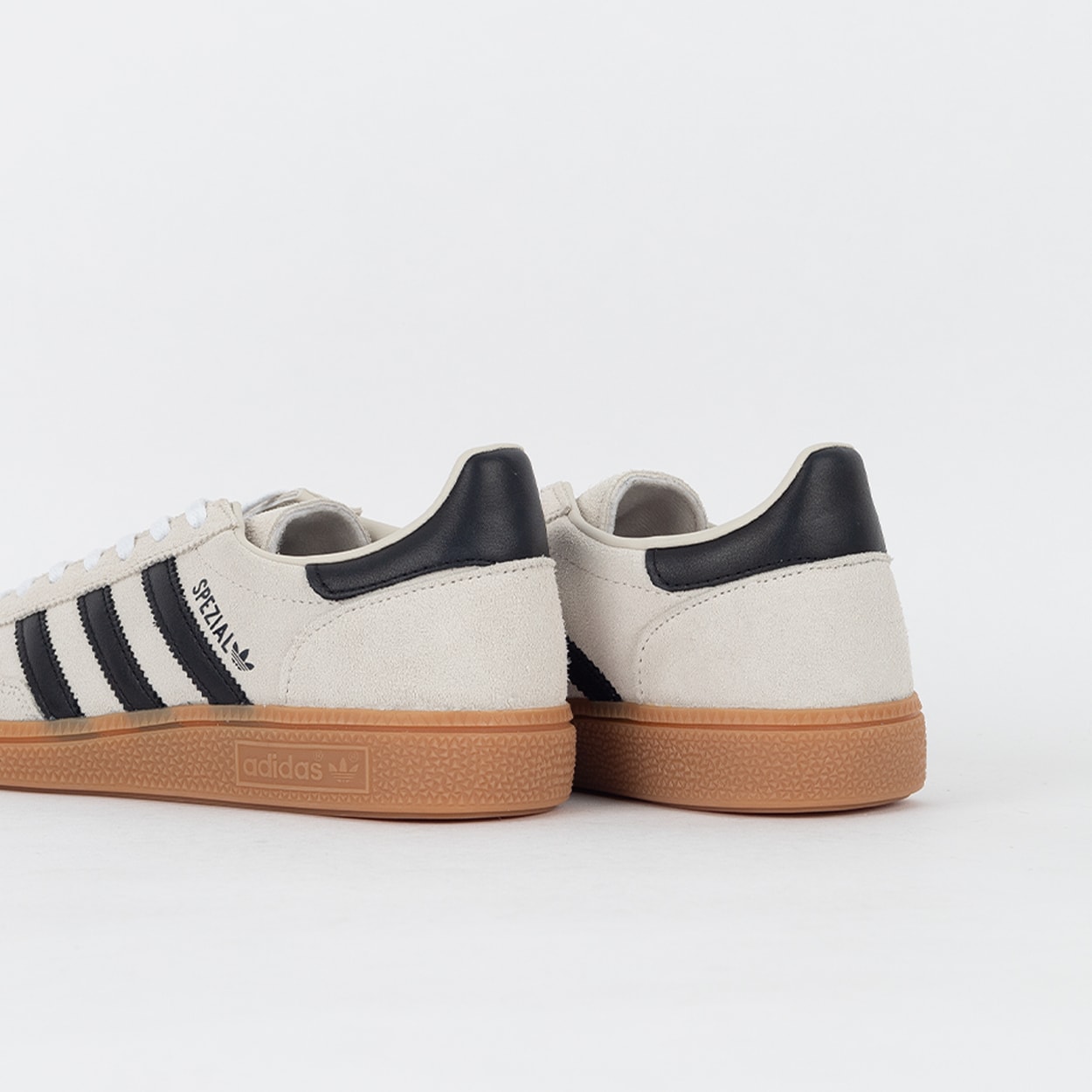 Tênis adidas Handball Spezial Alumina Core Black IF6562