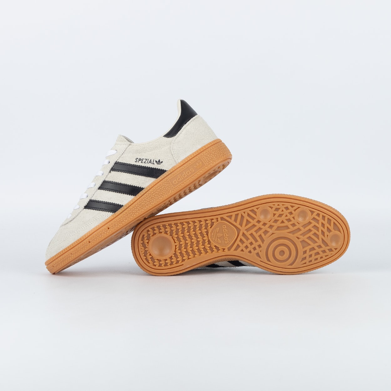 Tênis adidas Handball Spezial Alumina Core Black White KJ2695