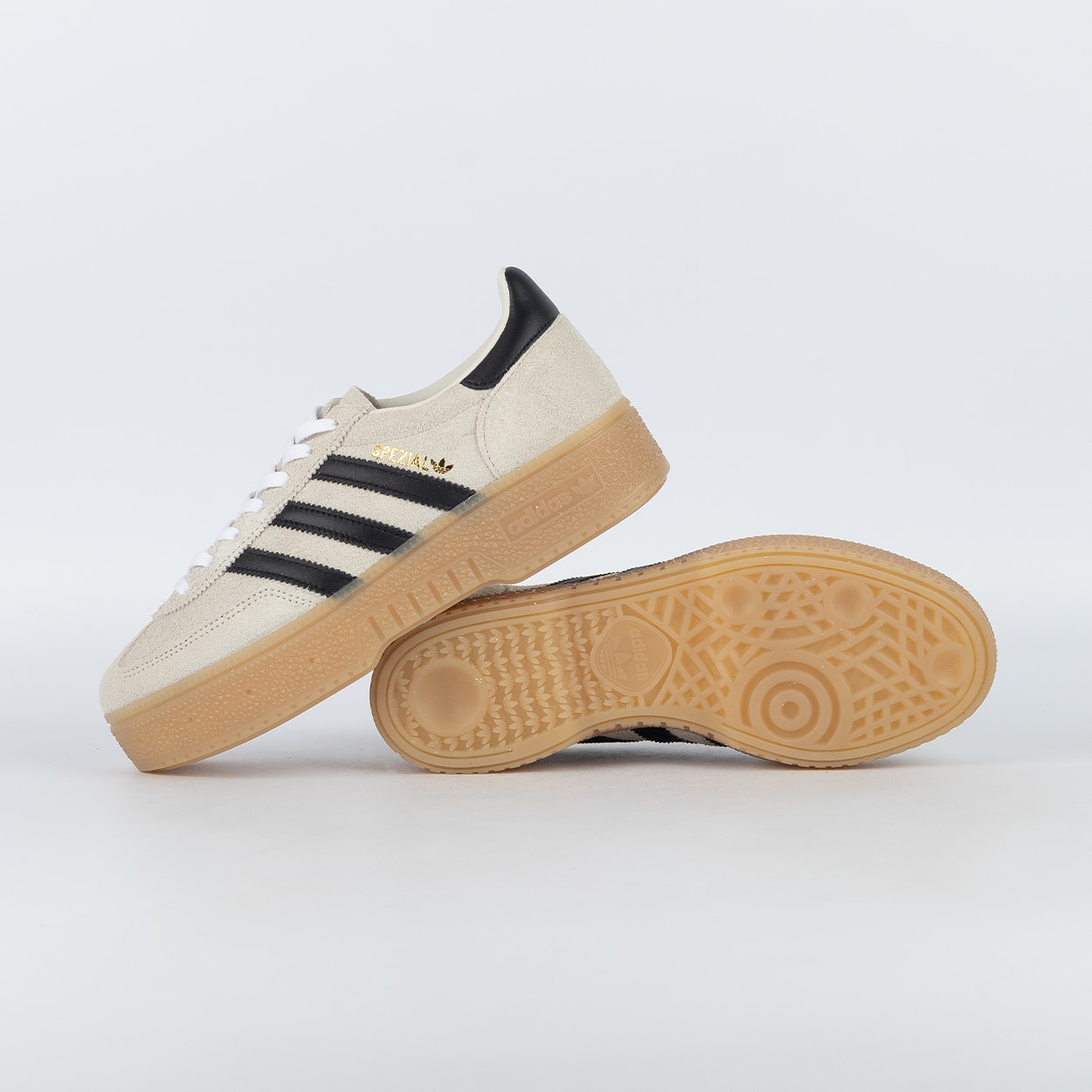 Tênis adidas Handball Spezial Bold Alumina Core Black Gum IH9190