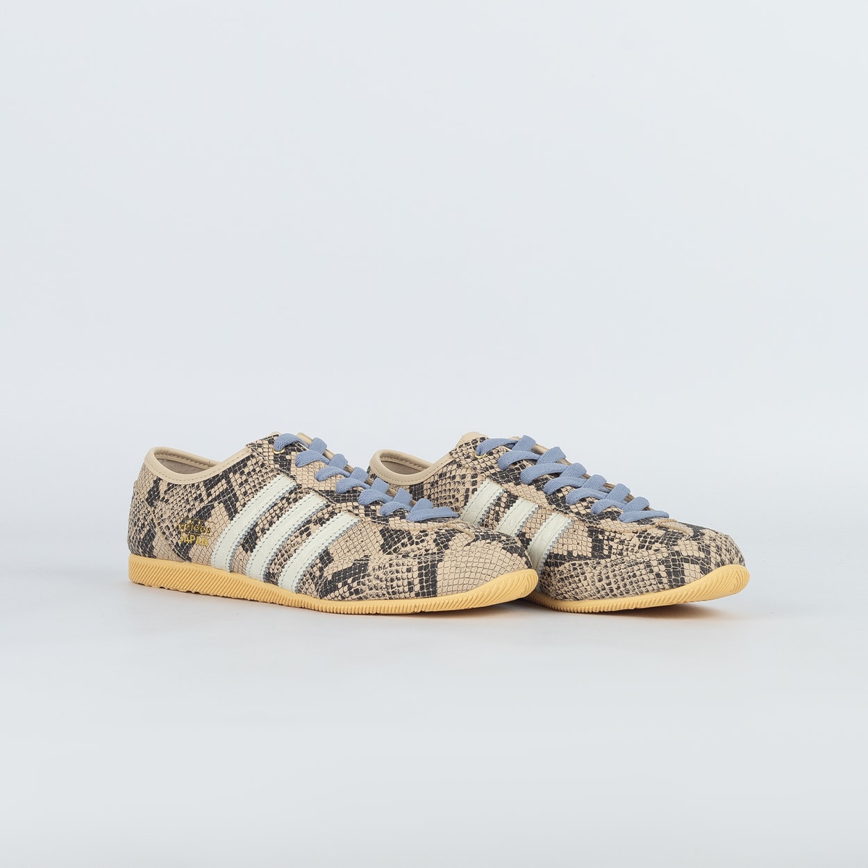 キラキラ Tênis adidas Japan Decon Sand Strata Ivory Orange Tint KJ5012
