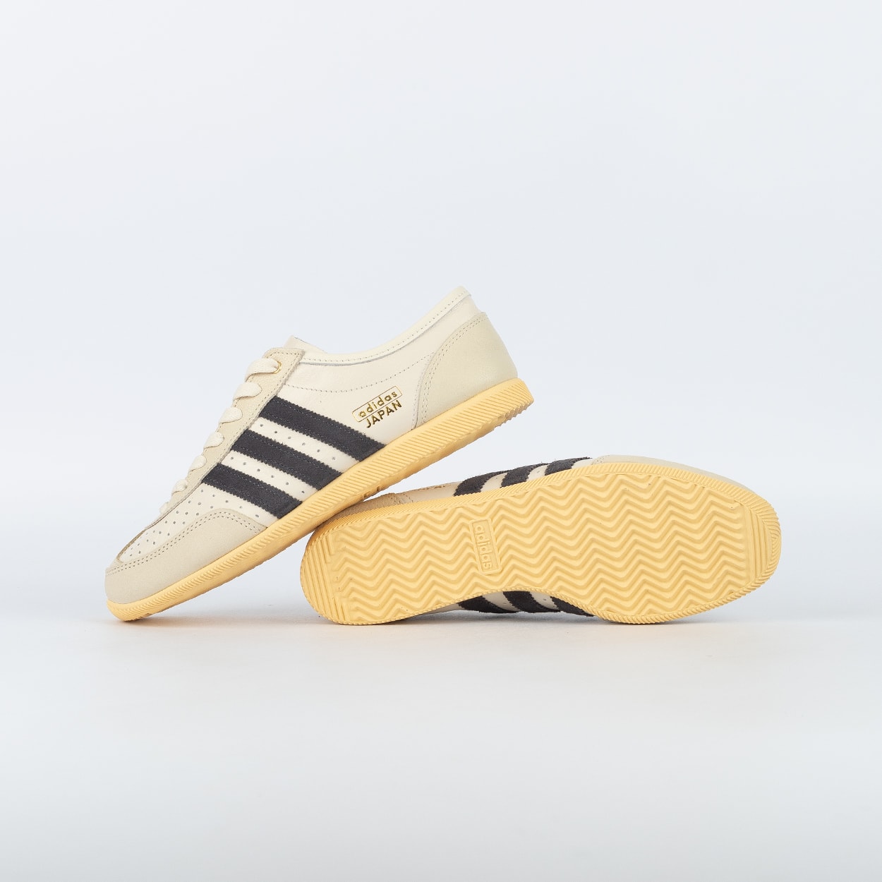 Tênis adidas Japan Decon W Cream White Utility Black Orange Tint