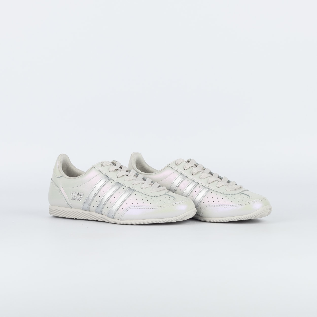 ホワイトアンジェリカ とジョイ Tênis adidas Japan Grey One Supplier Colour Chalk Pearl IH1605