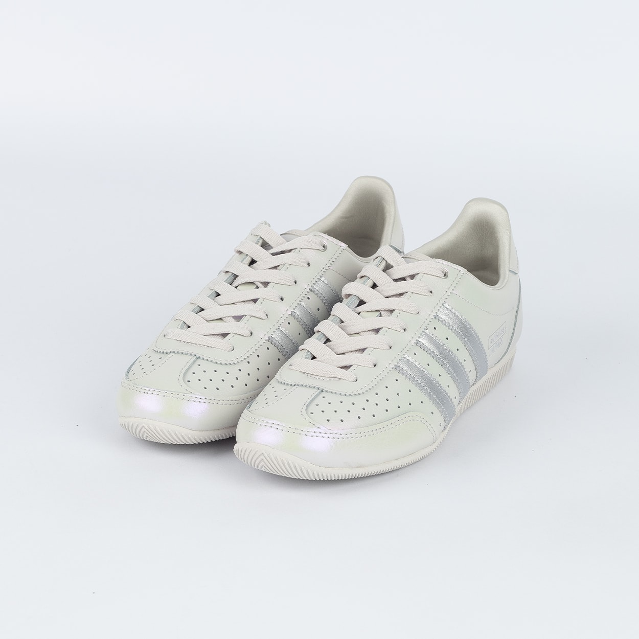 hide09 Tênis Adidas Japan 