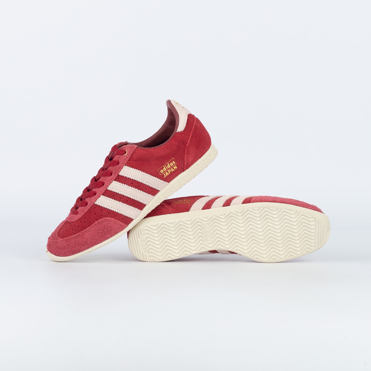 Tênis adidas Japan Team Victory Red Wonder Quartz Gold Metallic KJ6155