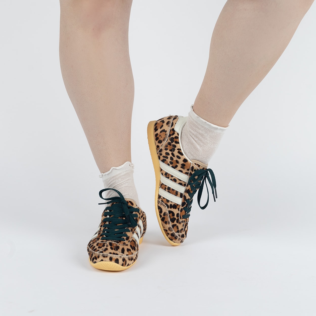 大和 Tênis adidas Japan W Magic Beige Ivory Aurora Ivy KI6687