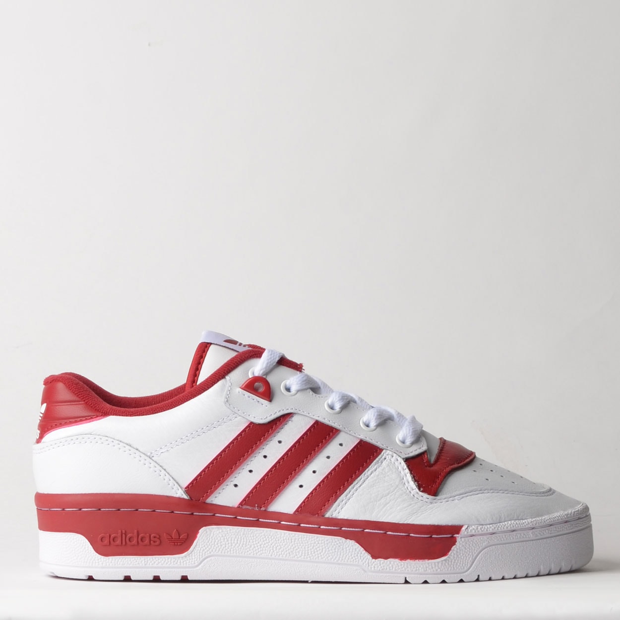 tenis adidas feminino vermelho e branco