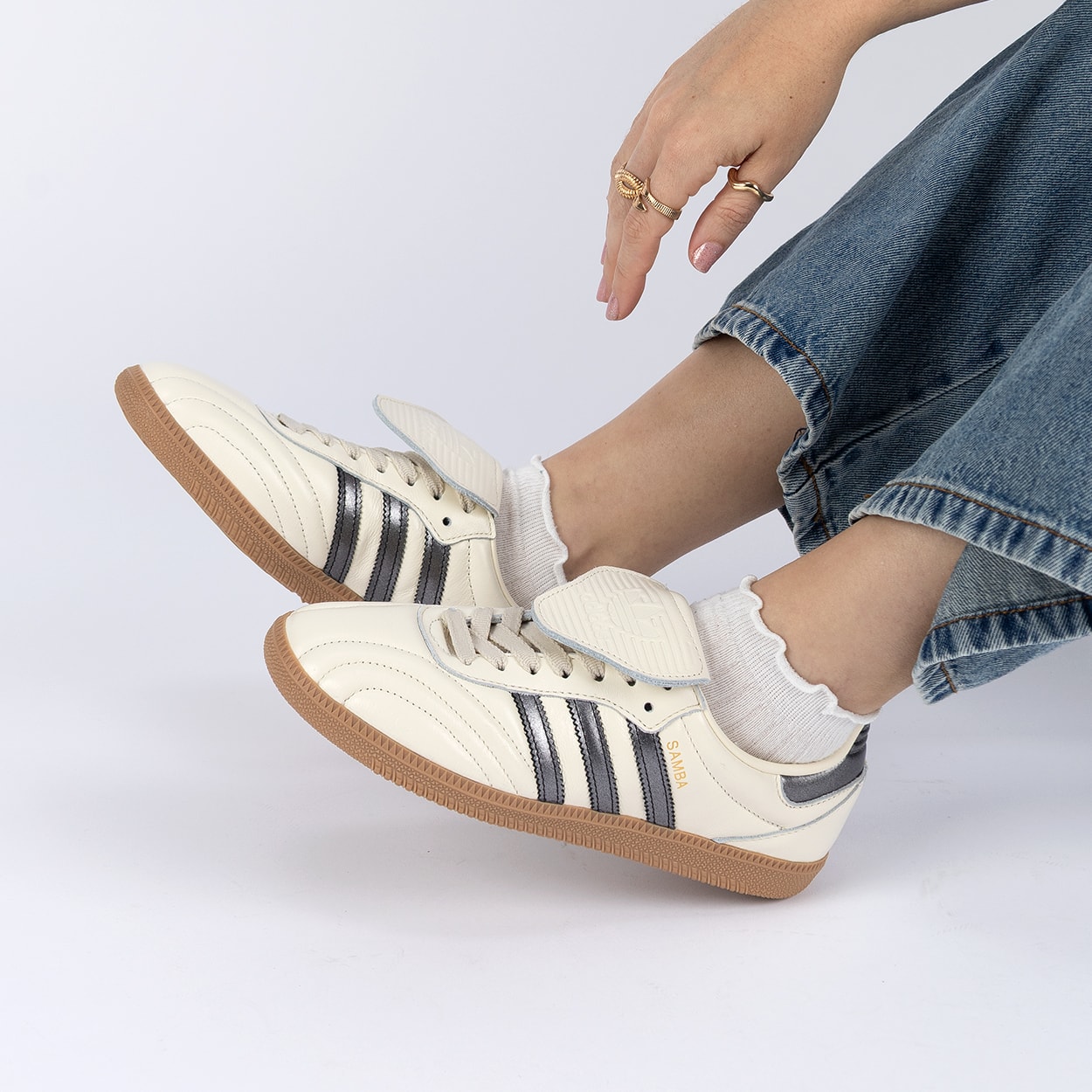 Tênis adidas Samba LT Cream White JP6143