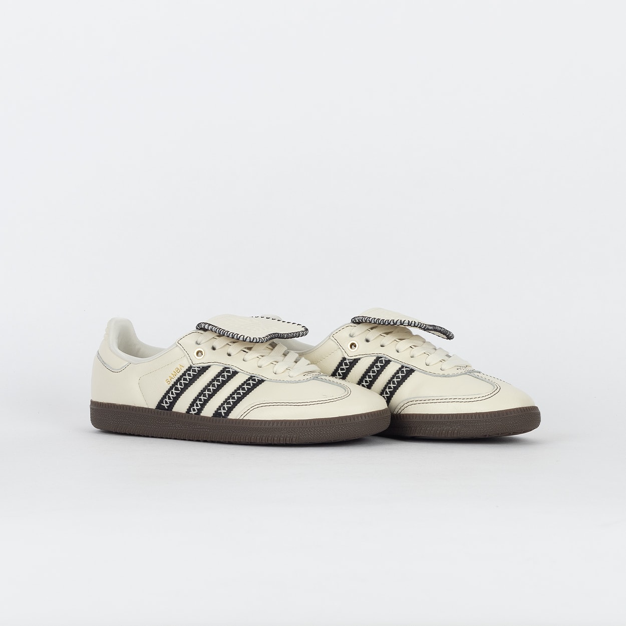 Tênis adidas Samba LT Off White Core Black JQ7088
