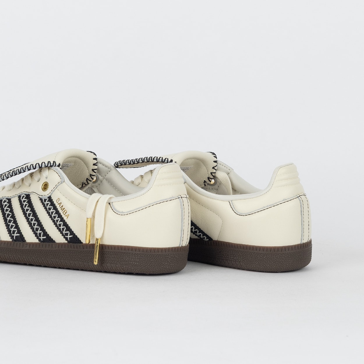 Tênis adidas Samba LT Off White Core Black JQ7088