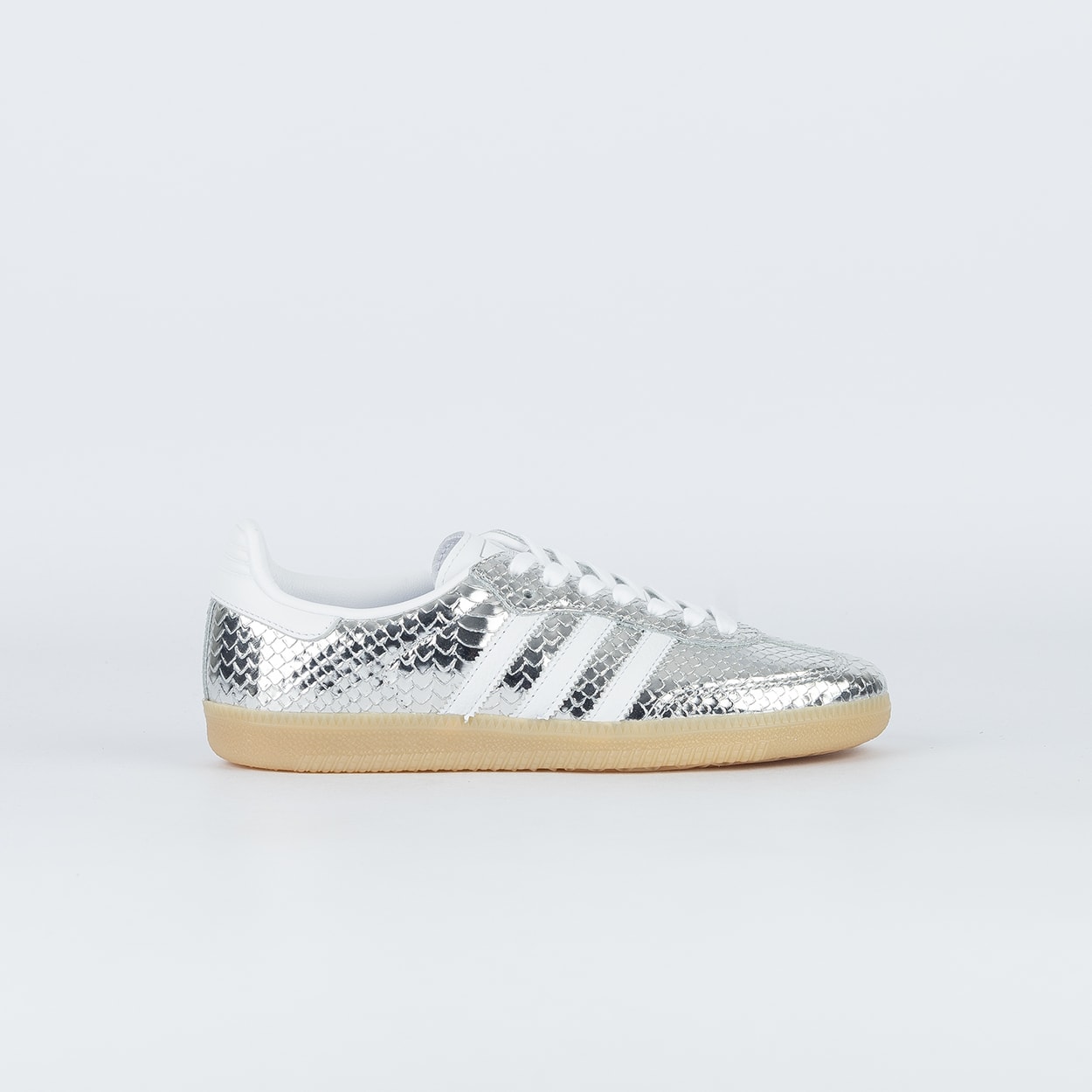 Tênis adidas Sambae Crystal White Silver Metallic Gum IH4046