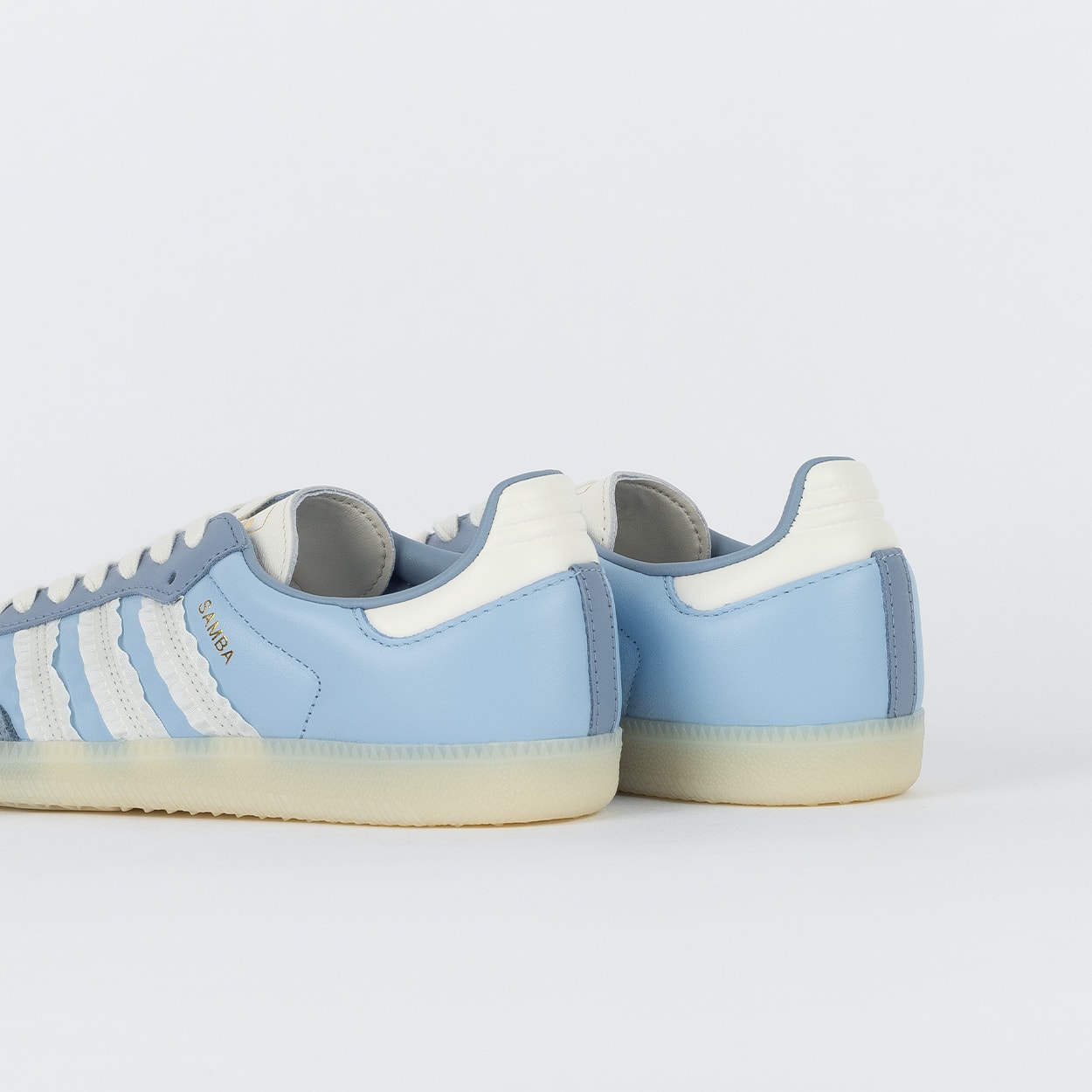 Tênis adidas Samba OG Clear Sky JR8829