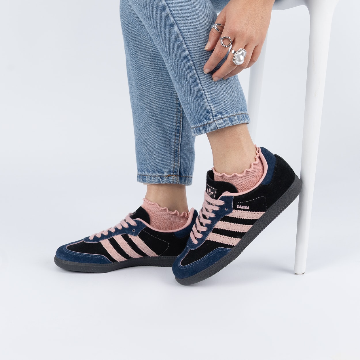 Tênis adidas Samba OG Core Black Wonder Mauve JI2679