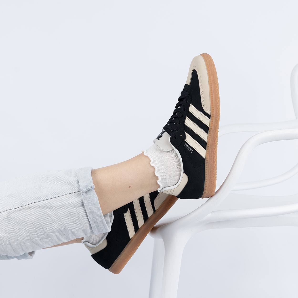 Tênis adidas Samba OG Core Black Wonder White JK4977