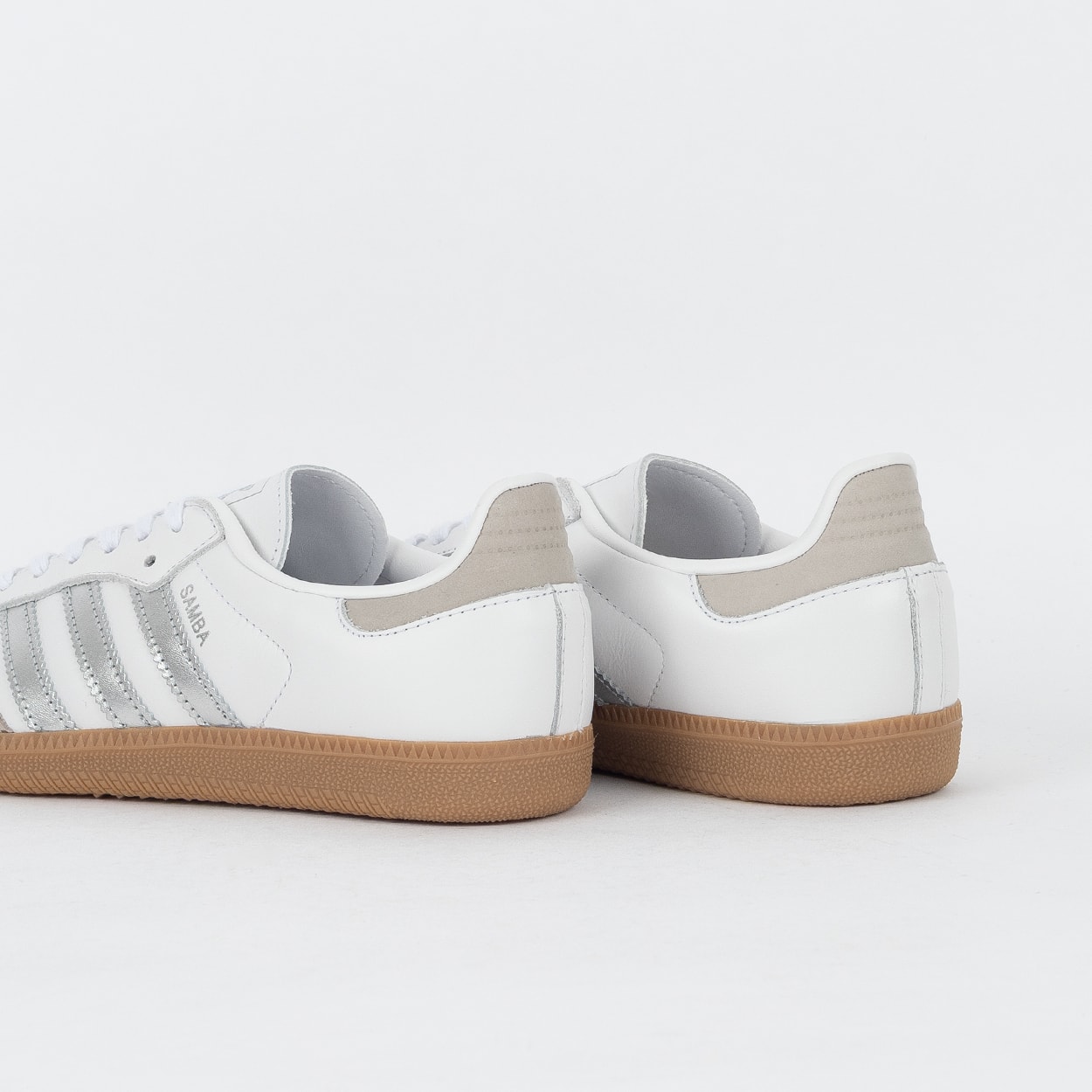 Tênis adidas Samba OG White Silver Metallic JI2725 Tênis adidas Samba OG White Silver Metallic JI2725