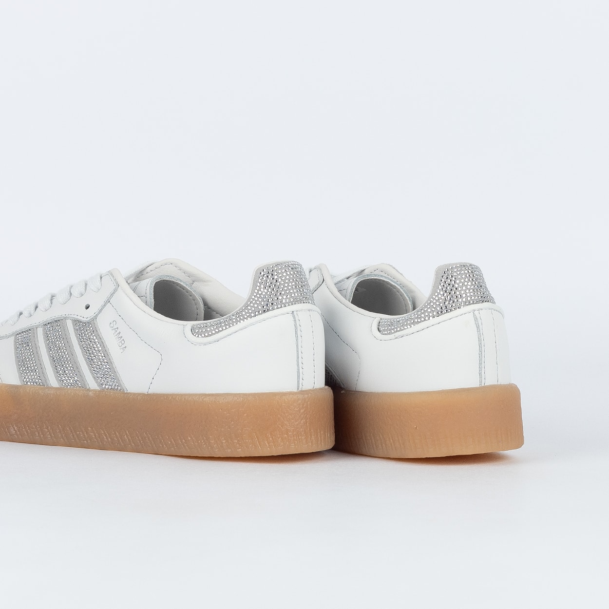 Tênis adidas Sambae Crystal White Silver Metallic Gum IH4046