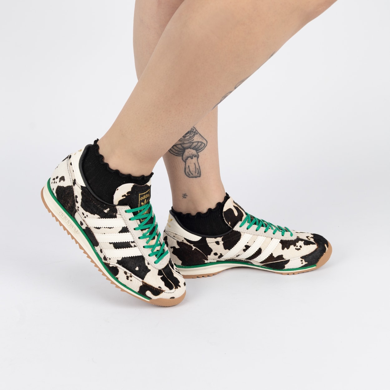 Tênis adidas SL 72 OG Core Black Off White Court Green JR1639
